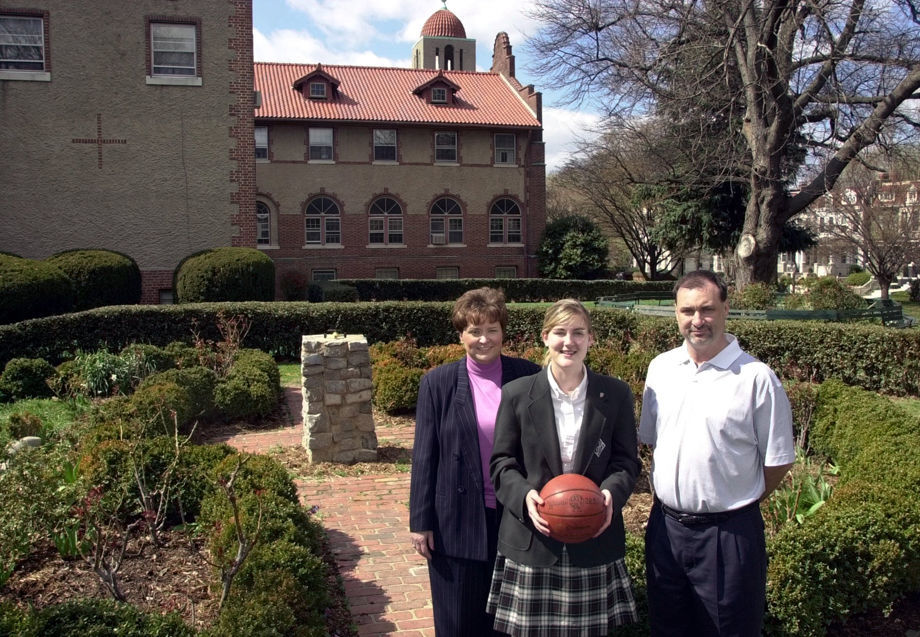2001 Saint Gertrude